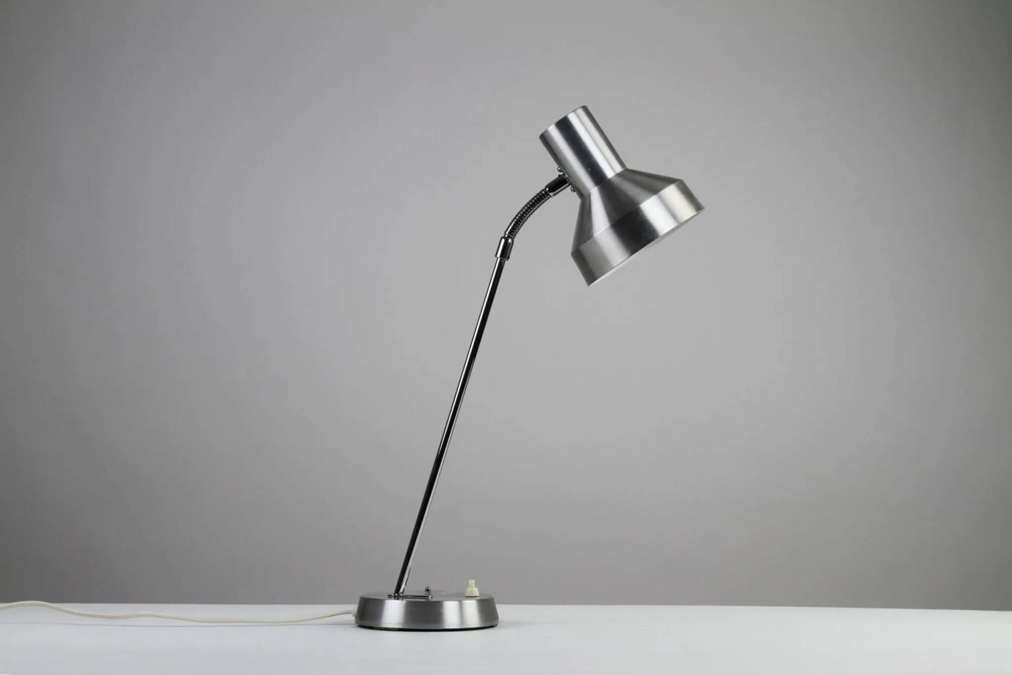 Eric Wärnå for EWÅ Armaturfabrik, Värnamo, Sweden — Model B-71 Desk Lamp, 1970s