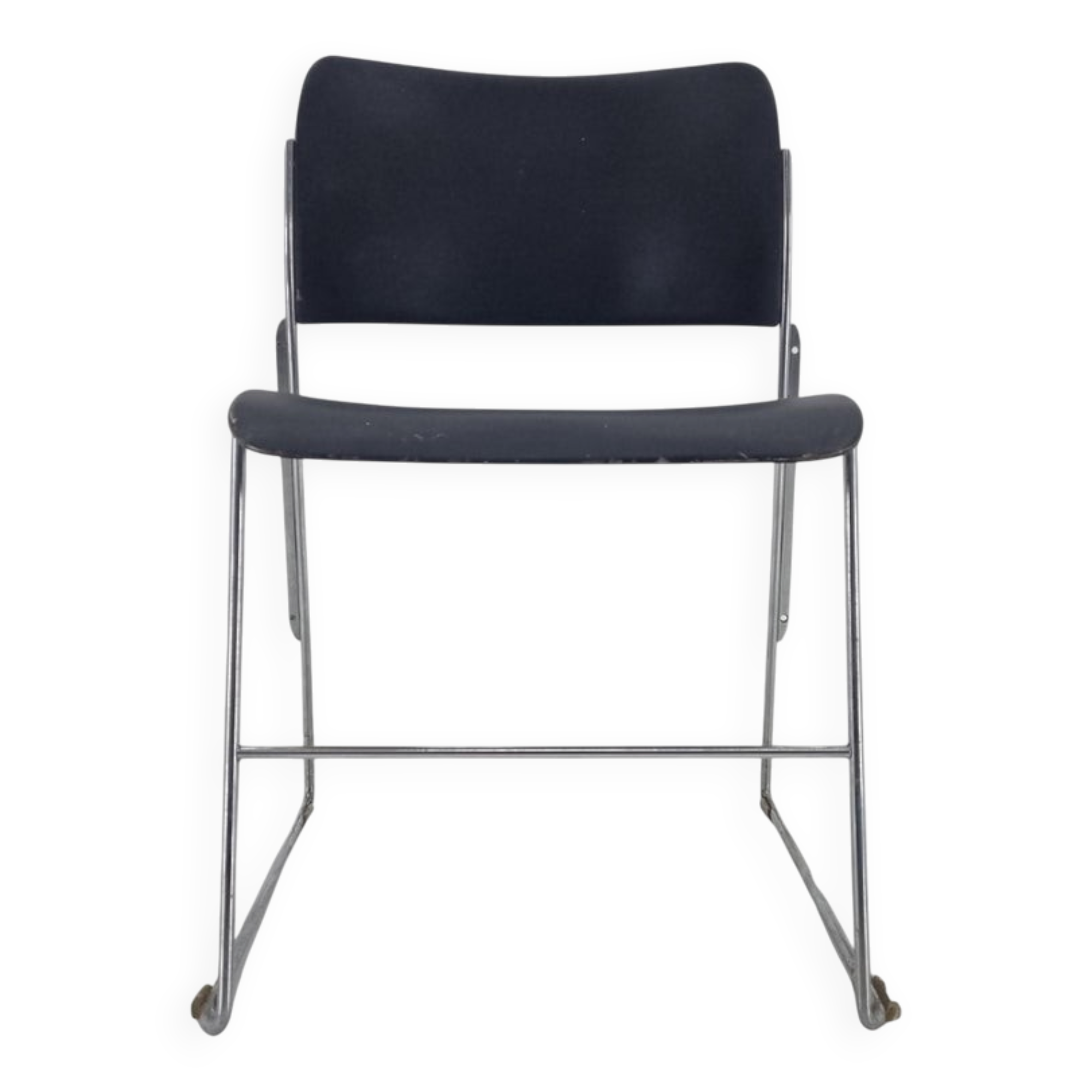 Chaise latérale noire et chrome David Rowland 40/4 des années 1970.