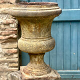 Grand vase en fonte