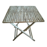 Table pliante très originale en bambou
