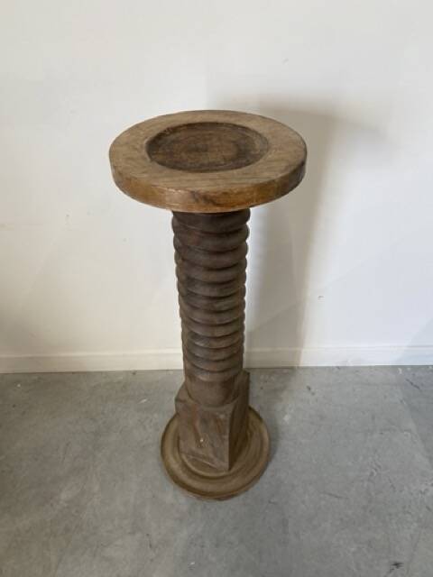 Old wooden press screw, round base