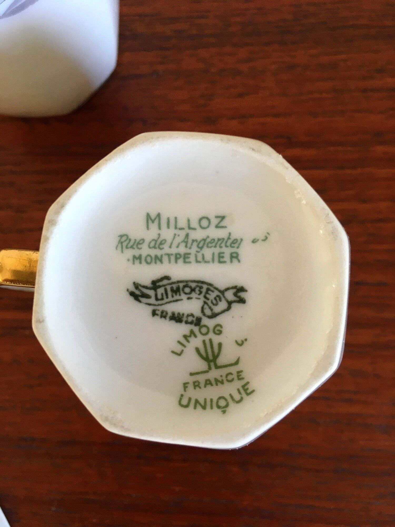 Set de 5 tasses en porcelaine de Limoge art déco années 30