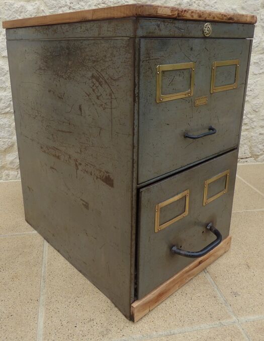 Real industrial furniture two drawers brand RONEO metal mobiler Paris -Lilas