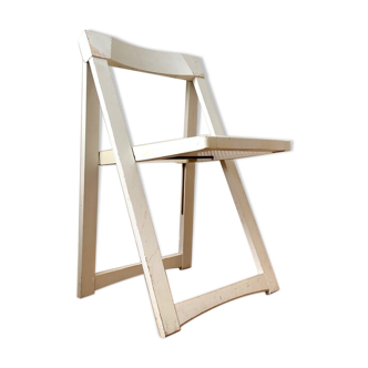 Folding chair in white wood and cannage