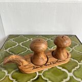 Mushroom salt and pepper shakers