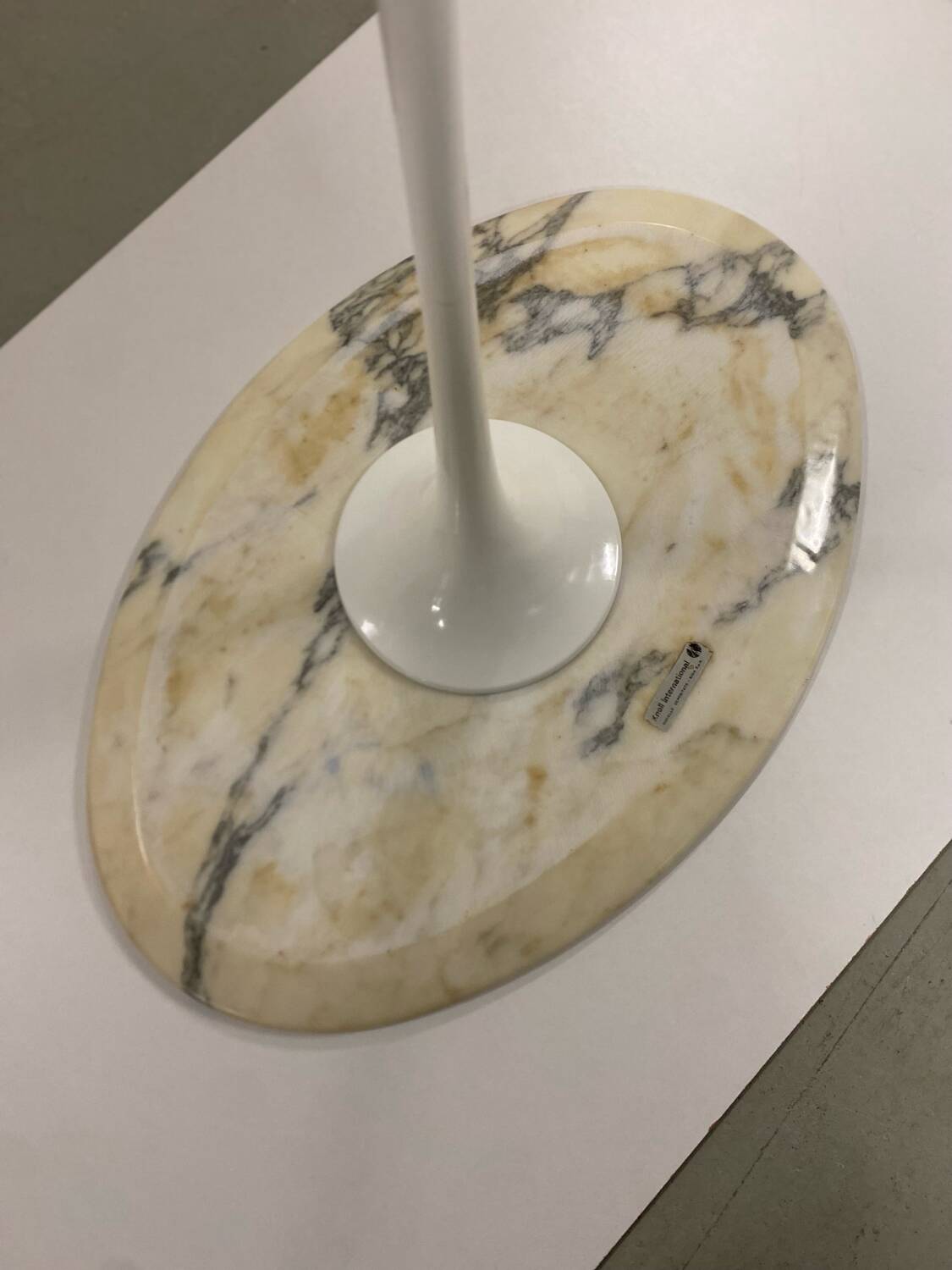 Saarinen Tulip Oval Marble Side Table for Knoll