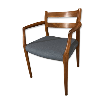 Møller Armchair