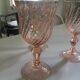 Trio de verres sur pied rose