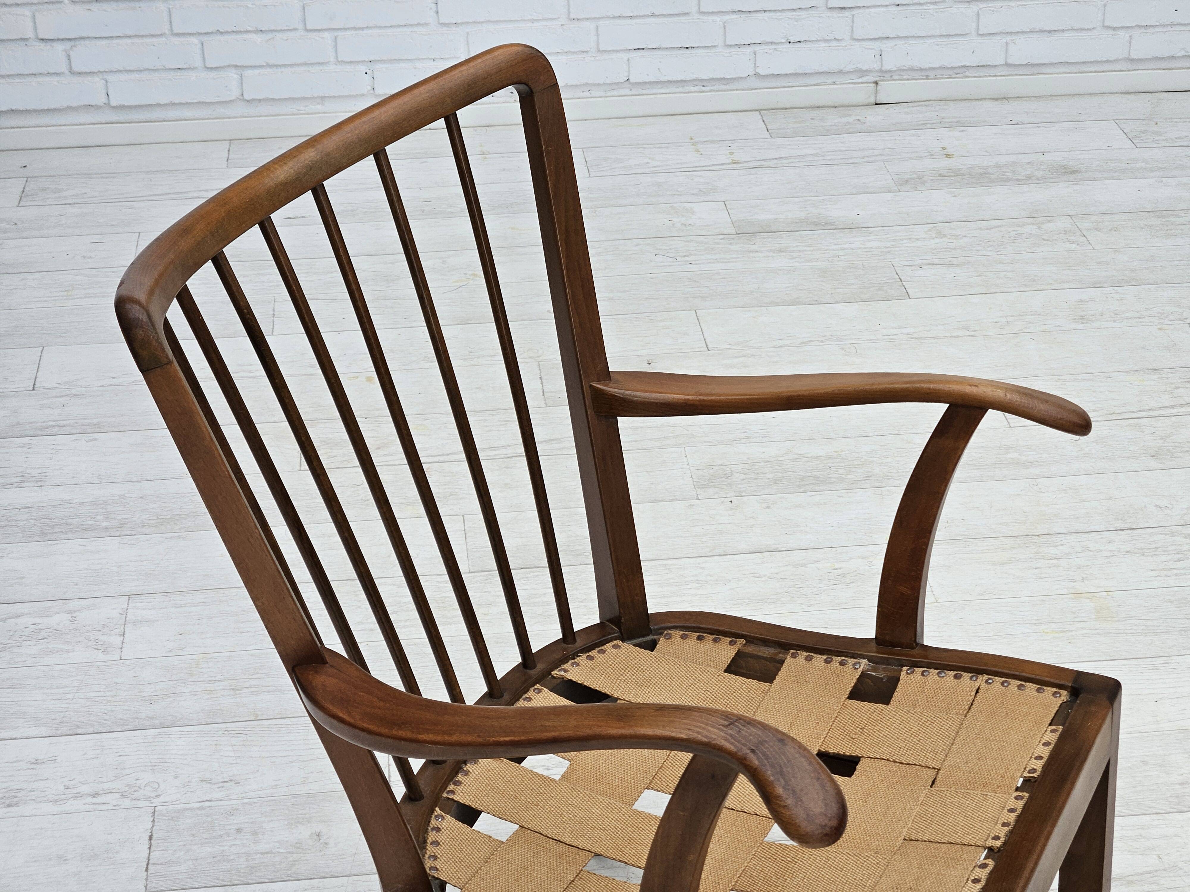 1960s, Danish easy armchair by Fritz Hansen, wool fabric, beech wood.