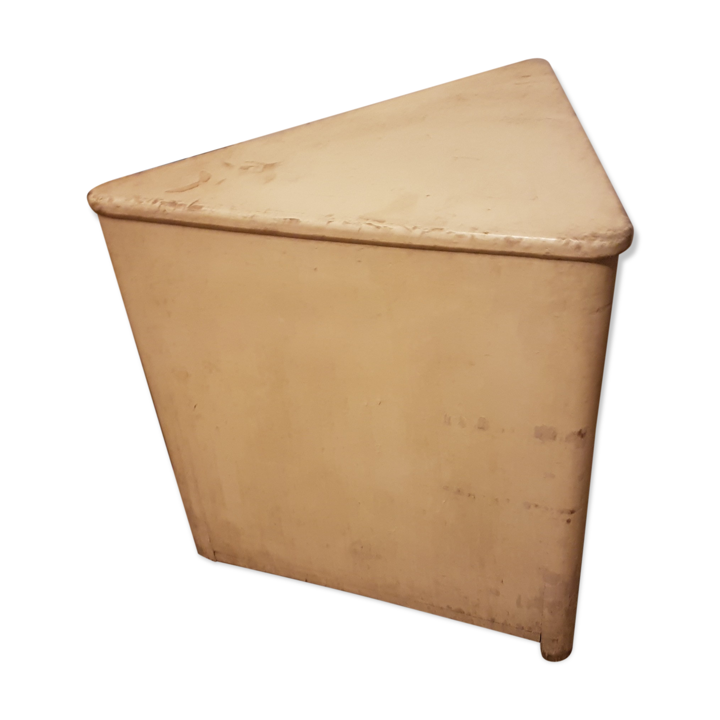 Triangular chest tab