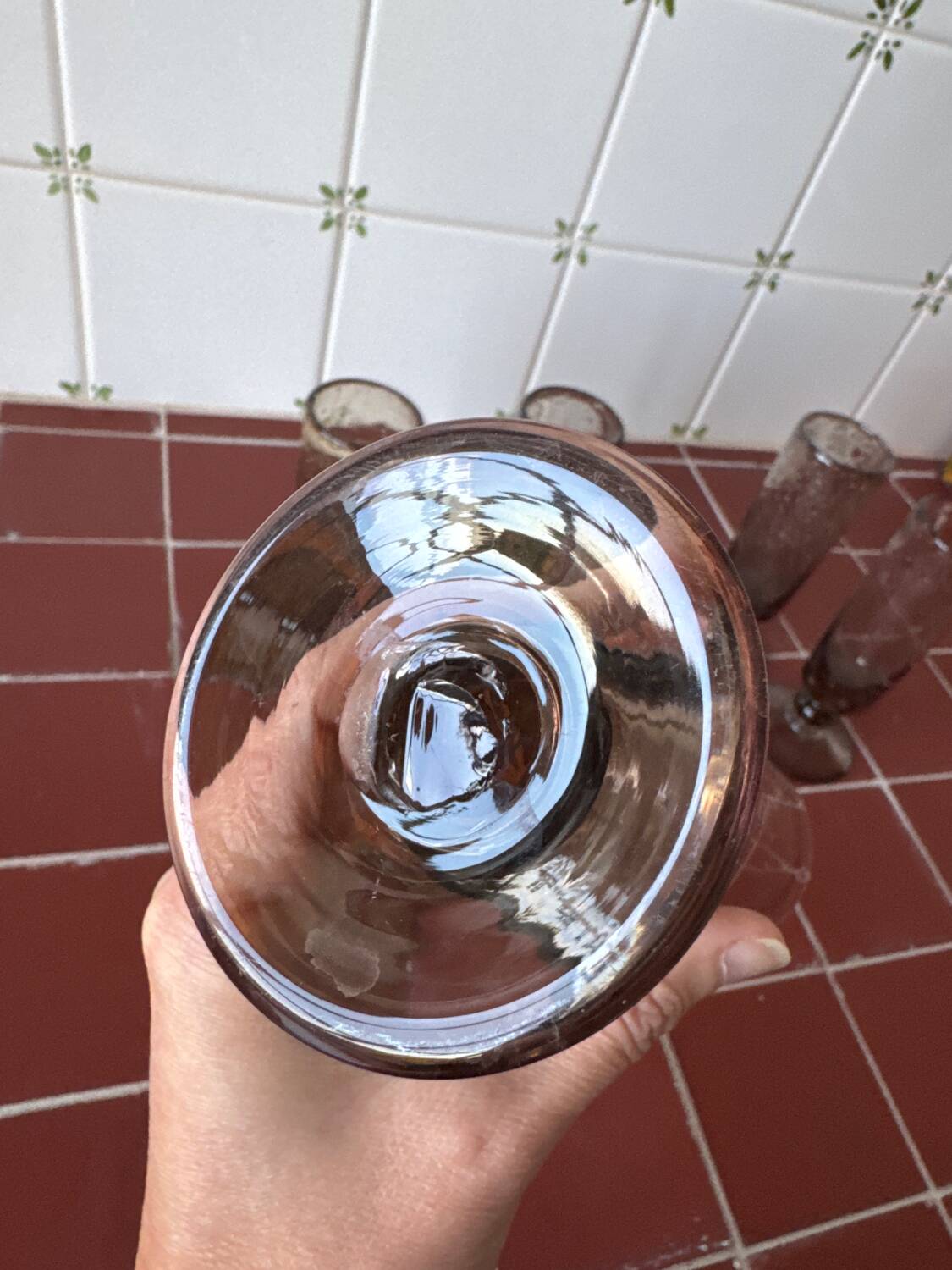 6 bubble glass champagne flutes from Biot – Smoky grey