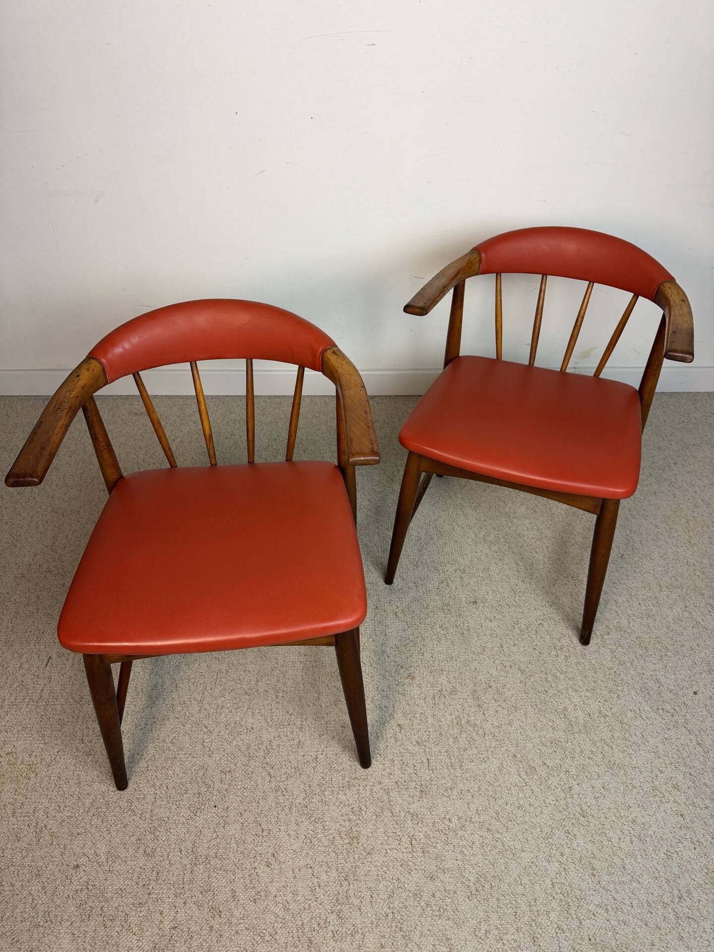 Pair of Scandinavian armchairs in teak and red faux leather – 1960s