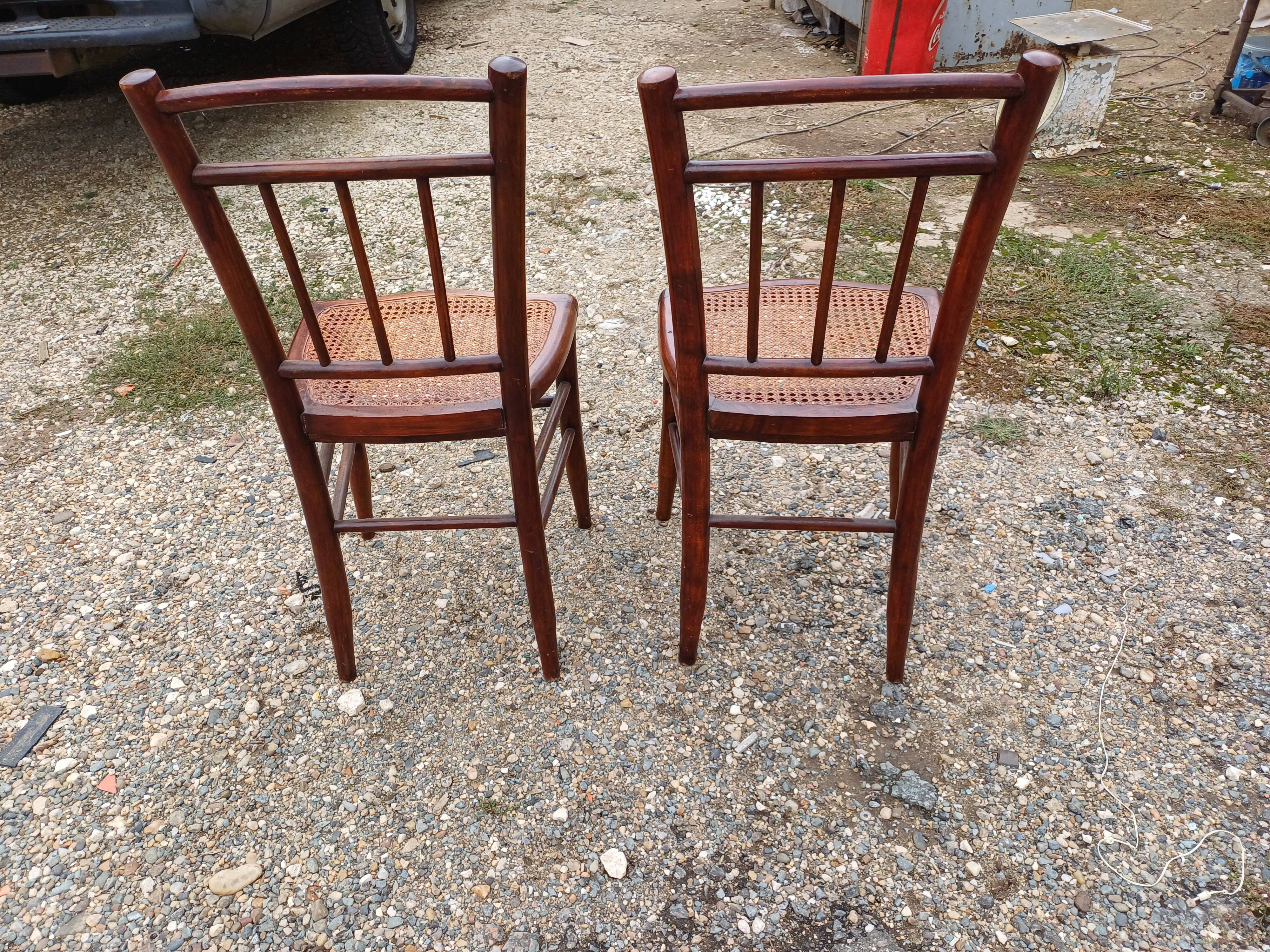 Pair of Thonet Bistro Chairs in Wood and Cane