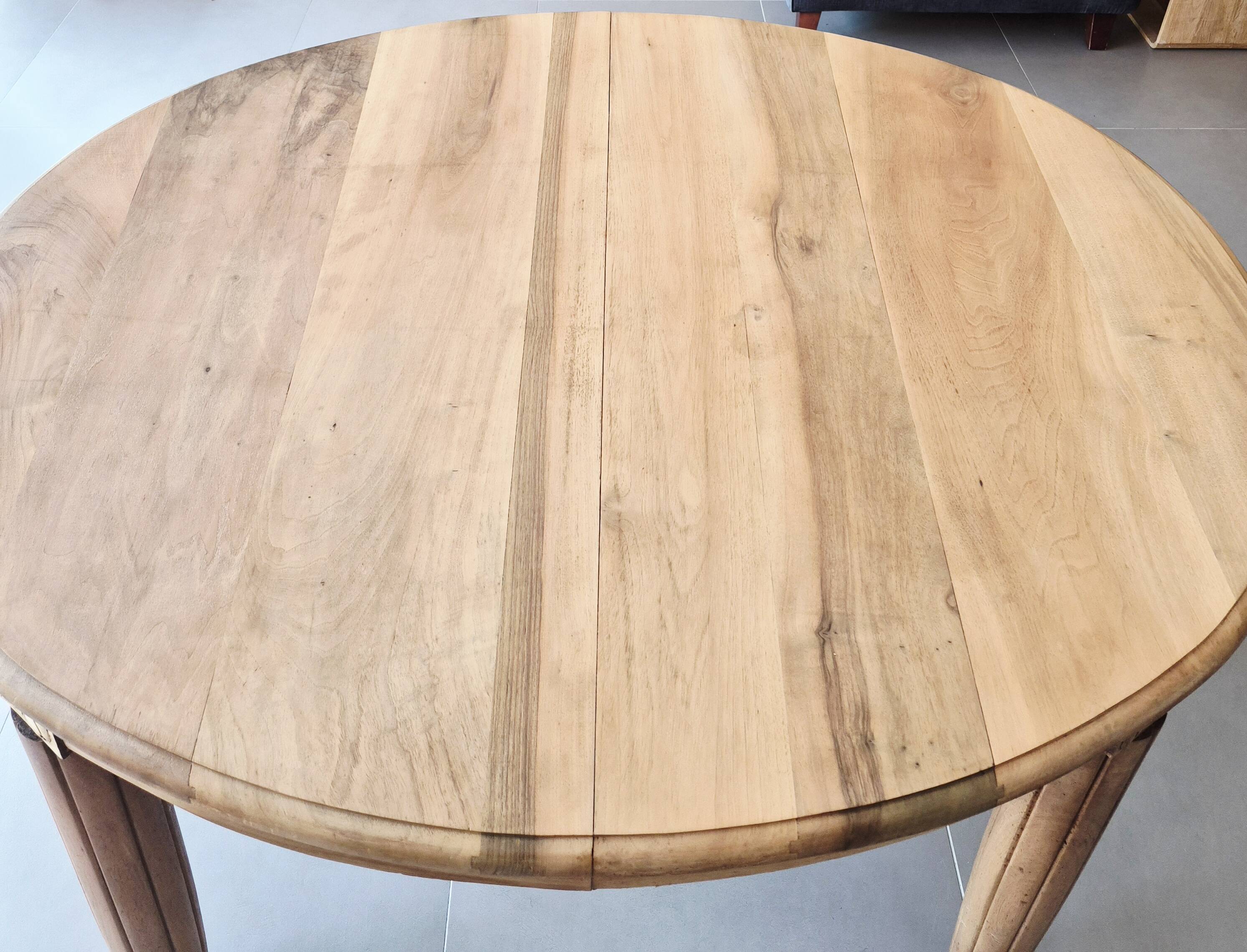 Art Deco round table