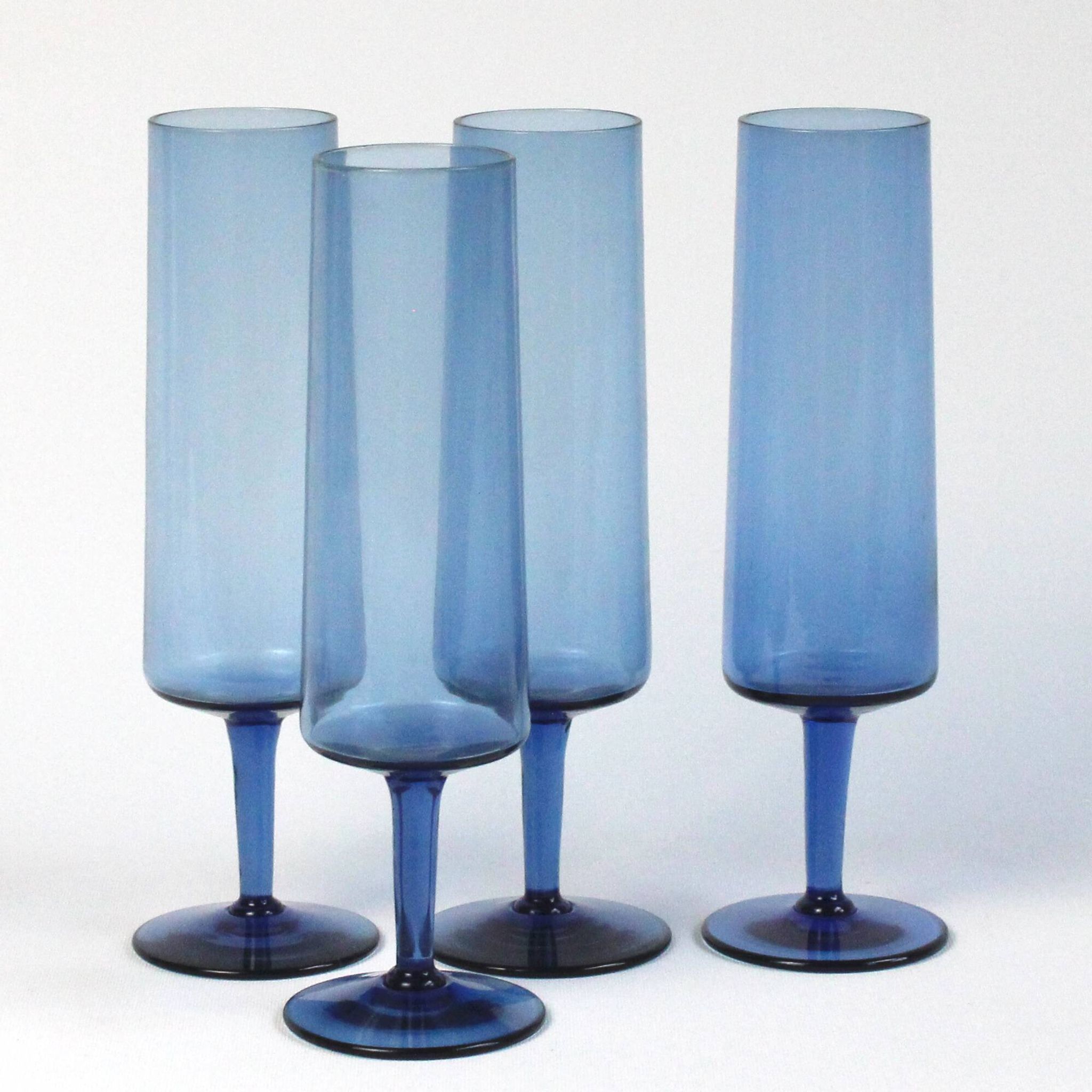 Set of 4 vintage cobalt blue champagne flutes - Boussu glassware