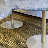 Trio de tables basses en granit et acier inoxydable