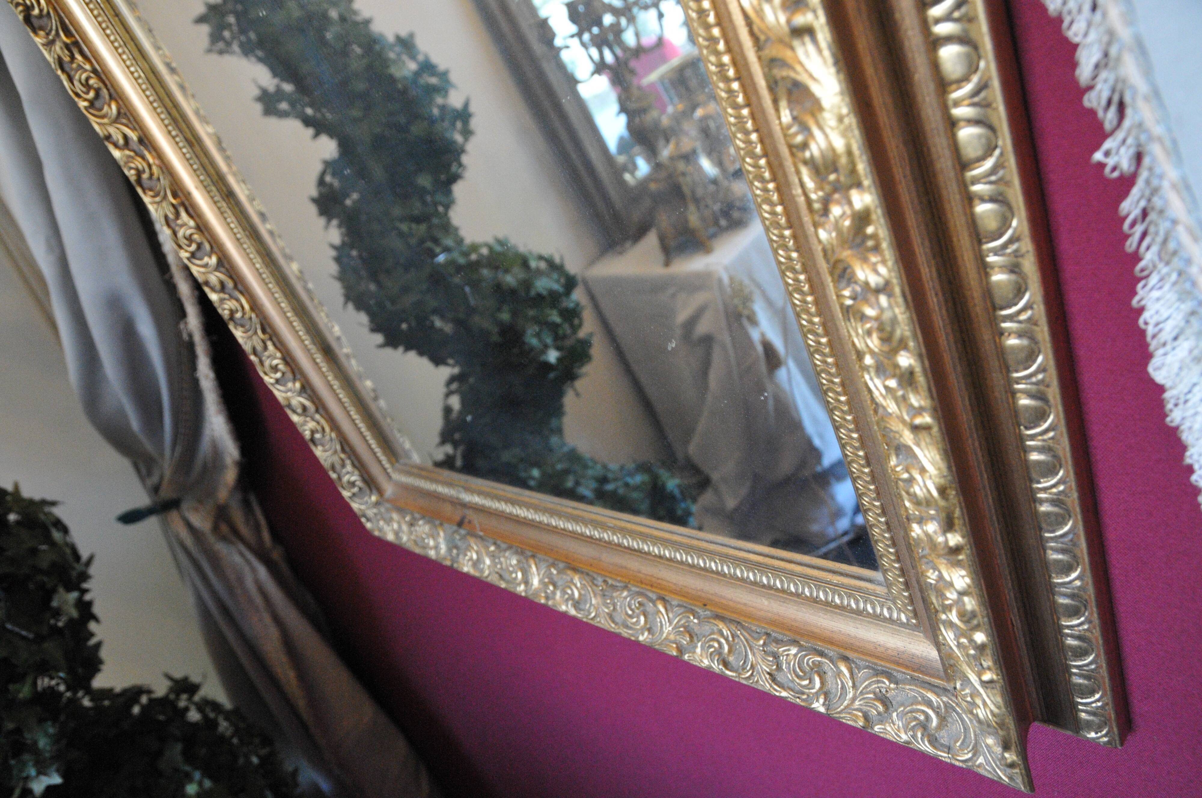 64x84cm gold frame mirror