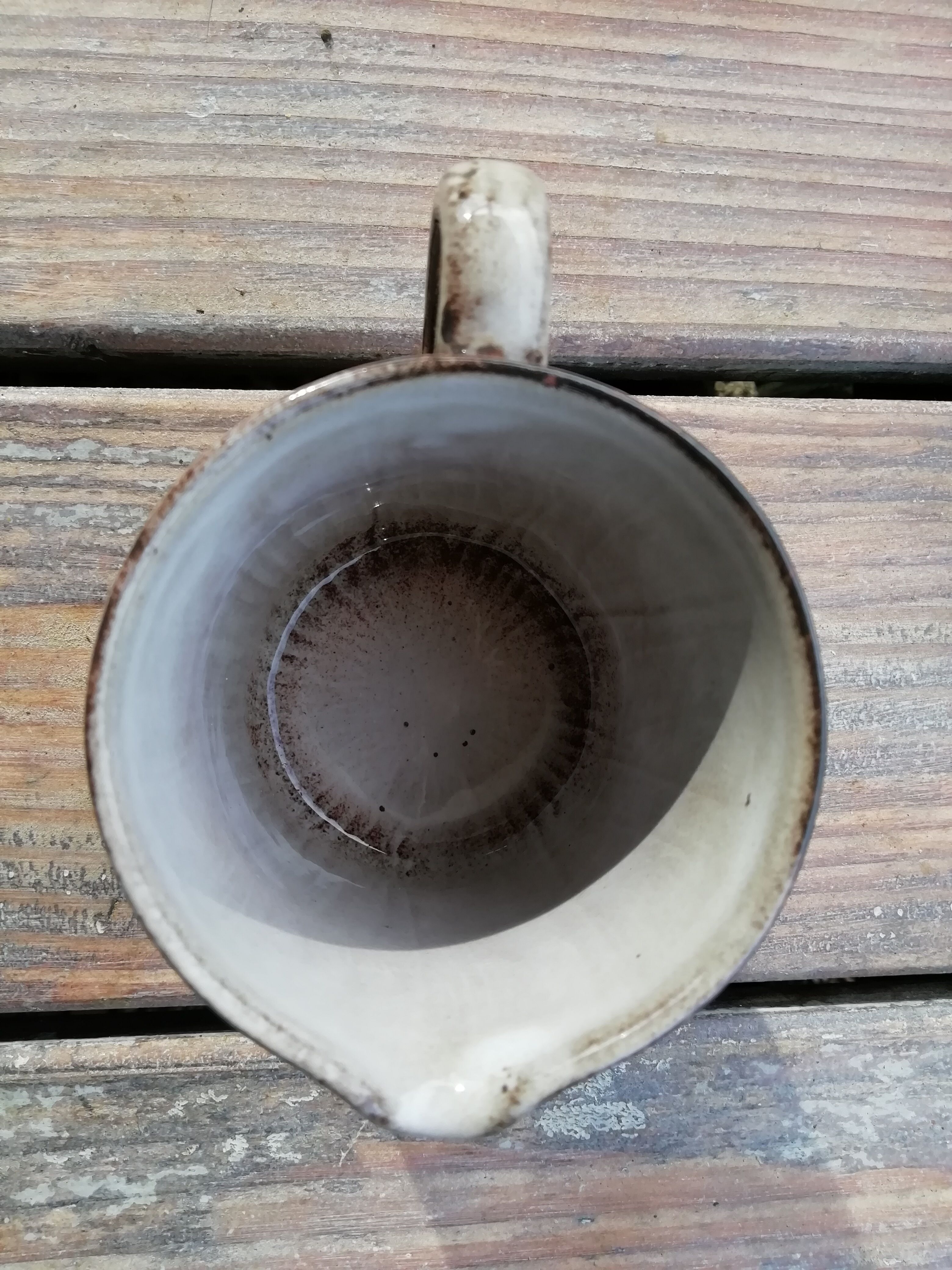 Ceramic milk pot