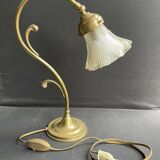 Lampe de table – Laiton doré et verre moulé