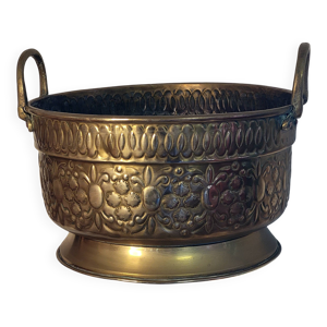 cache pot laiton