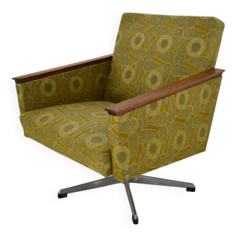 Fauteuil du milieu du siècle, Tchécoslovaquie, années 1970.