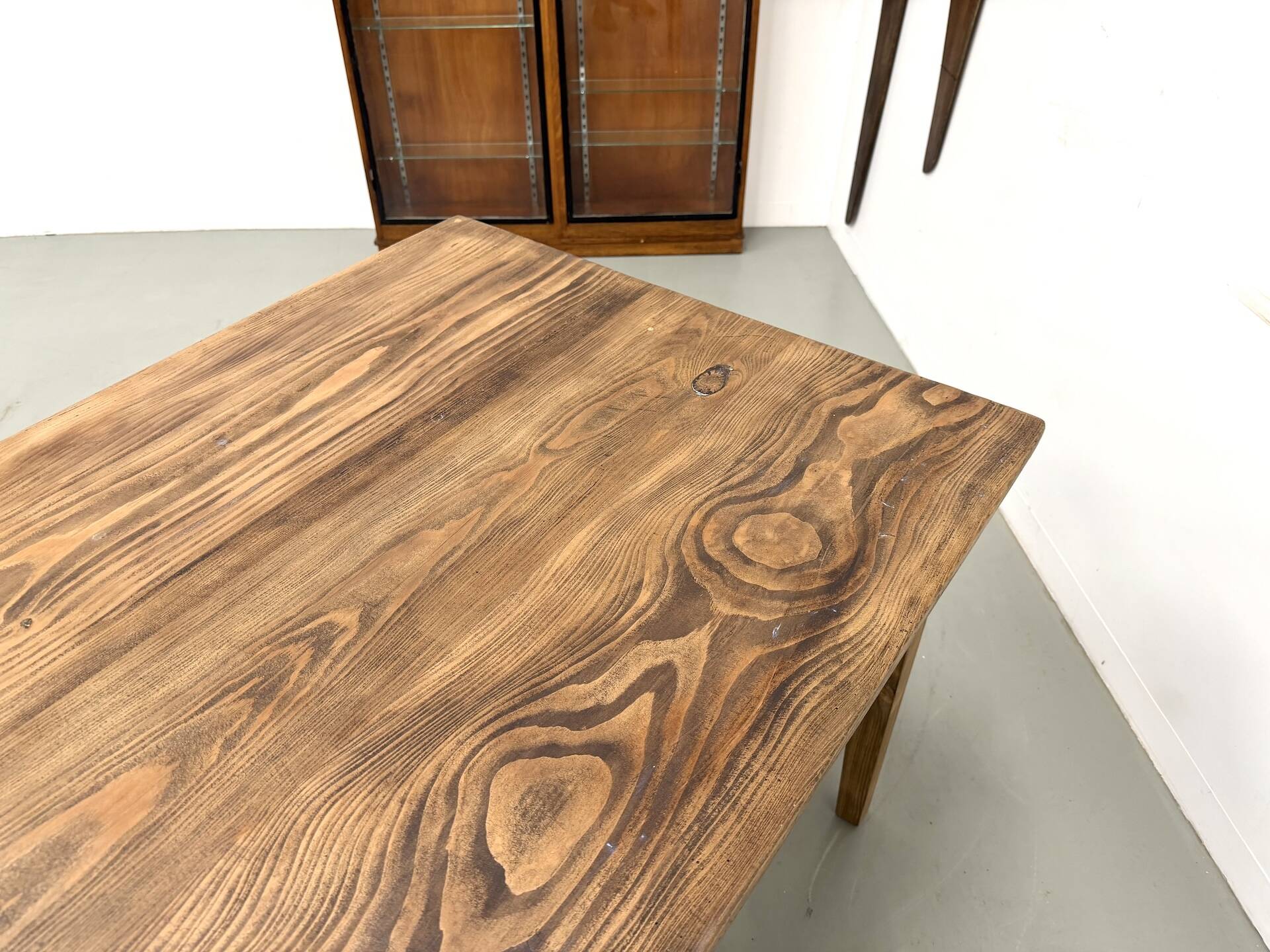 Large XXL Farm Table in Pine – Tapered Legs – L367 cm