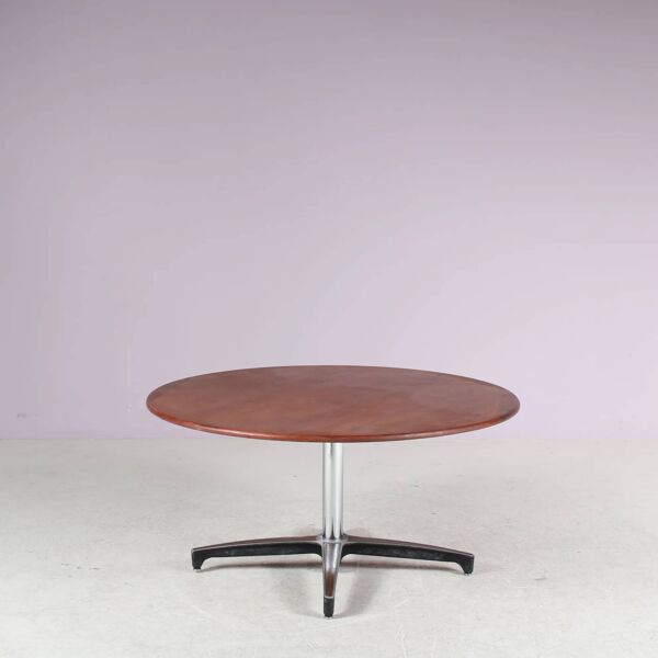 Table basse des années 1950 des Pays-Bas