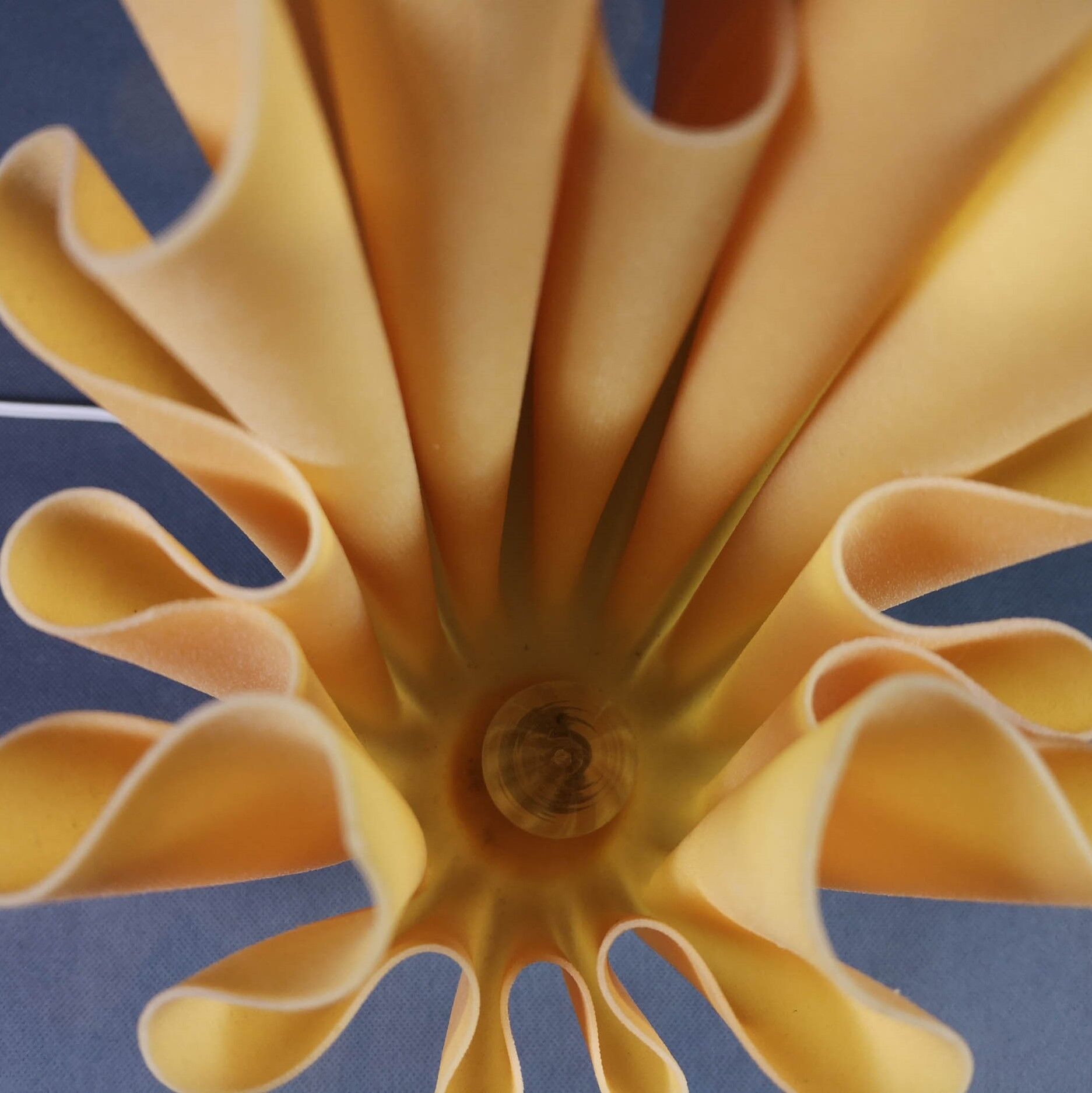 Georgia Jacob resin lamp