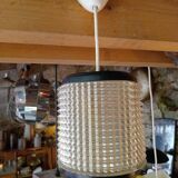 Plexiglass suspension