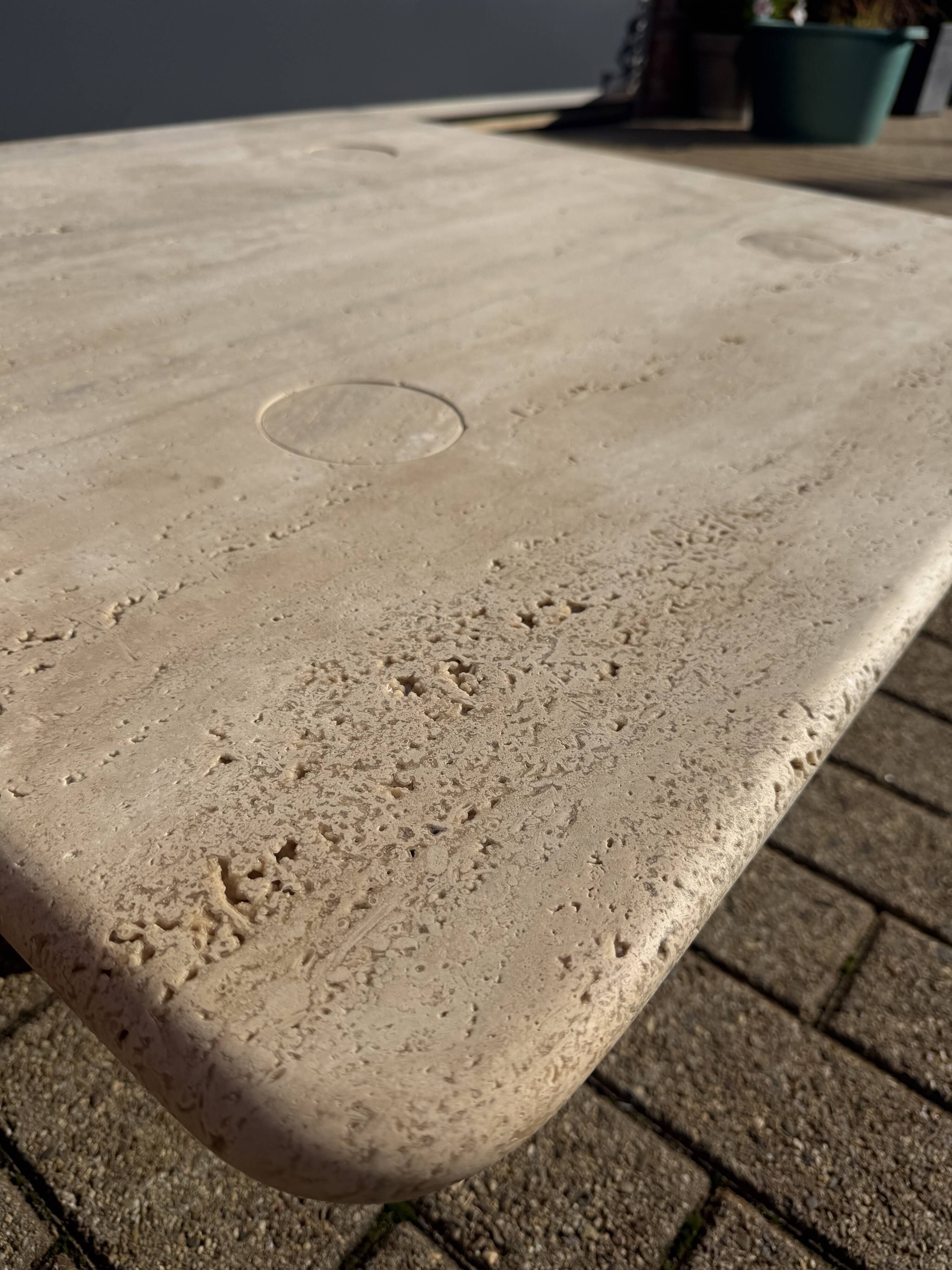 Travertine coffee table Angelo Mangiarotti for Up&Up 1970s