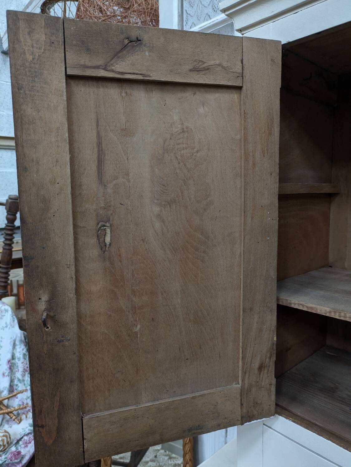 Parisian buffet 2-piece