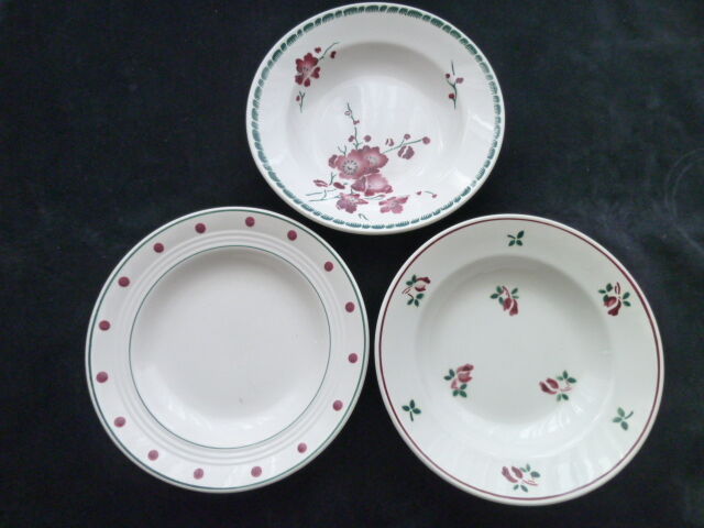 Set of 3 mismatched hollow plates Badonviller