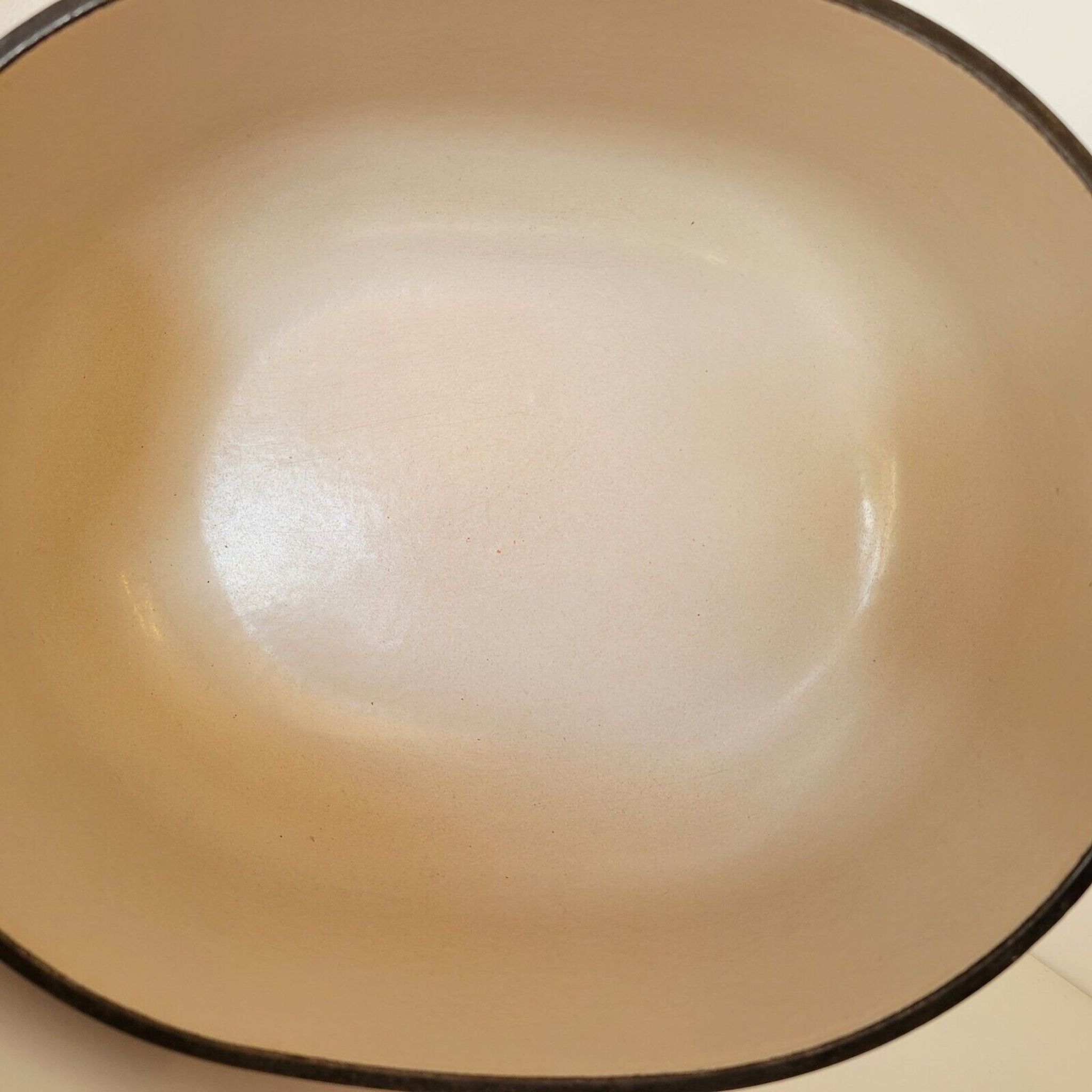Oval casserole in red enamelled cast iron Enzo Mari La Mama 25