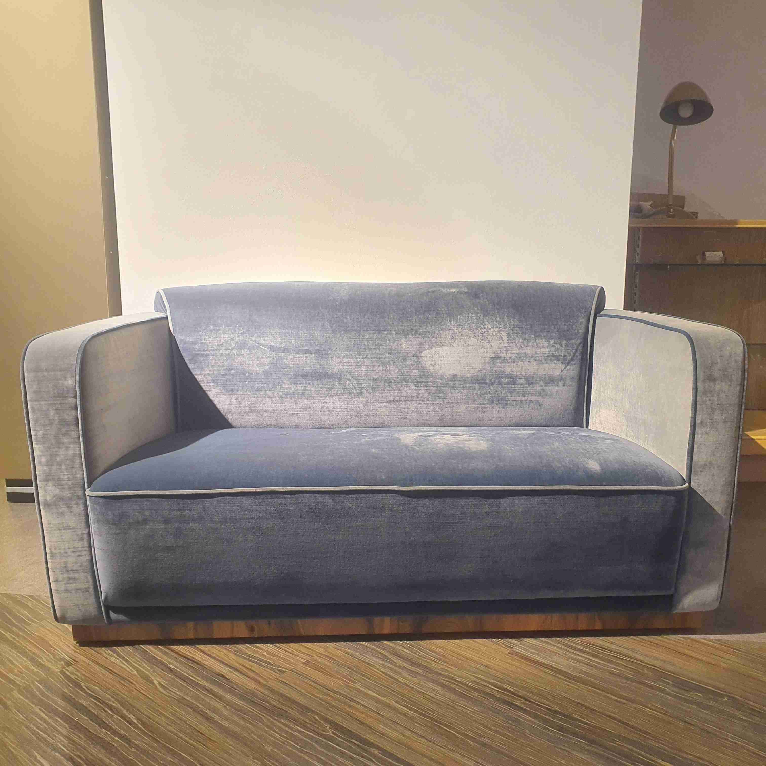 Art Deco sofa, HasModern