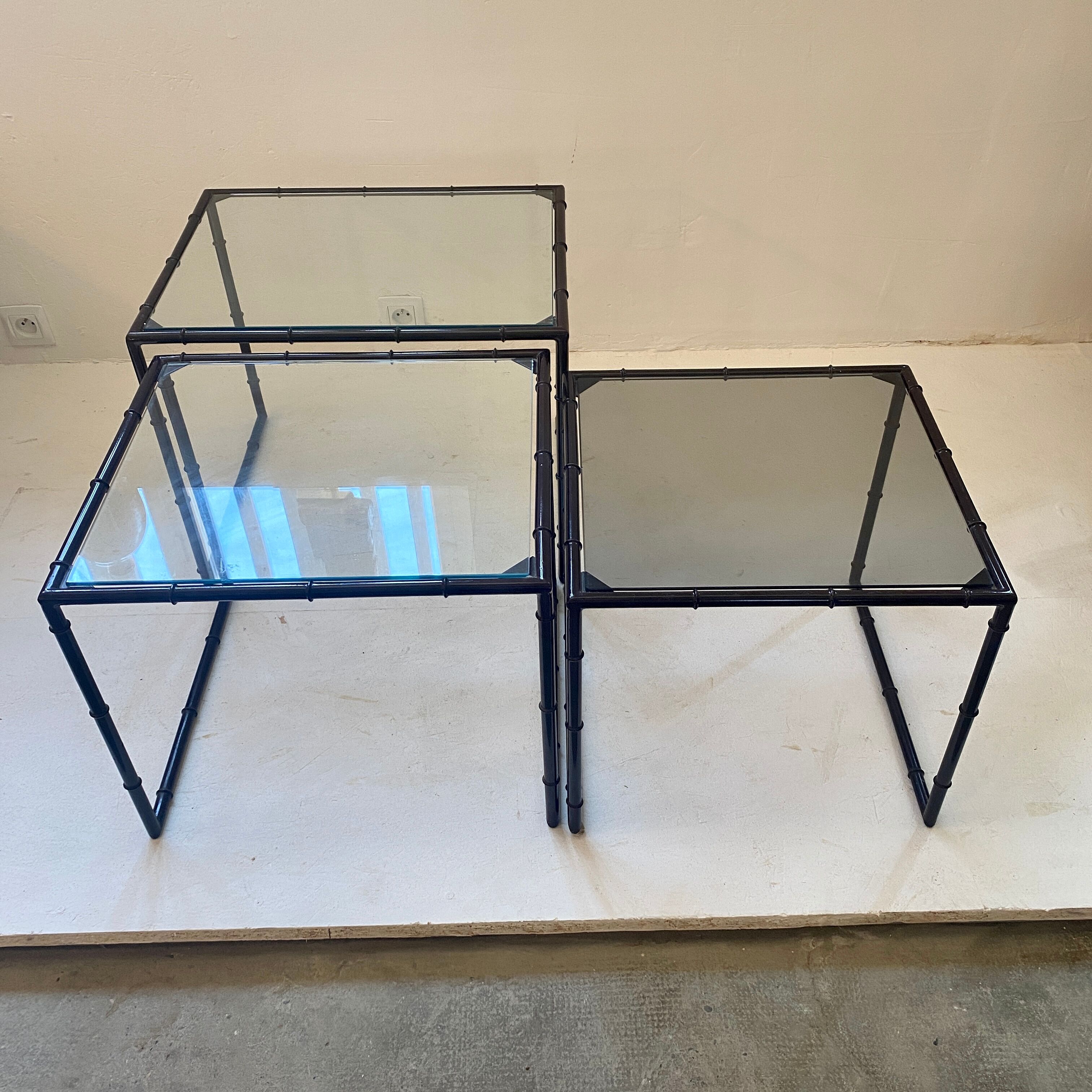 Trundle table 1970 metal bamboo way