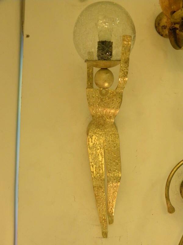 Wall lamp in gold glass, figurative, artisanal style Murano.