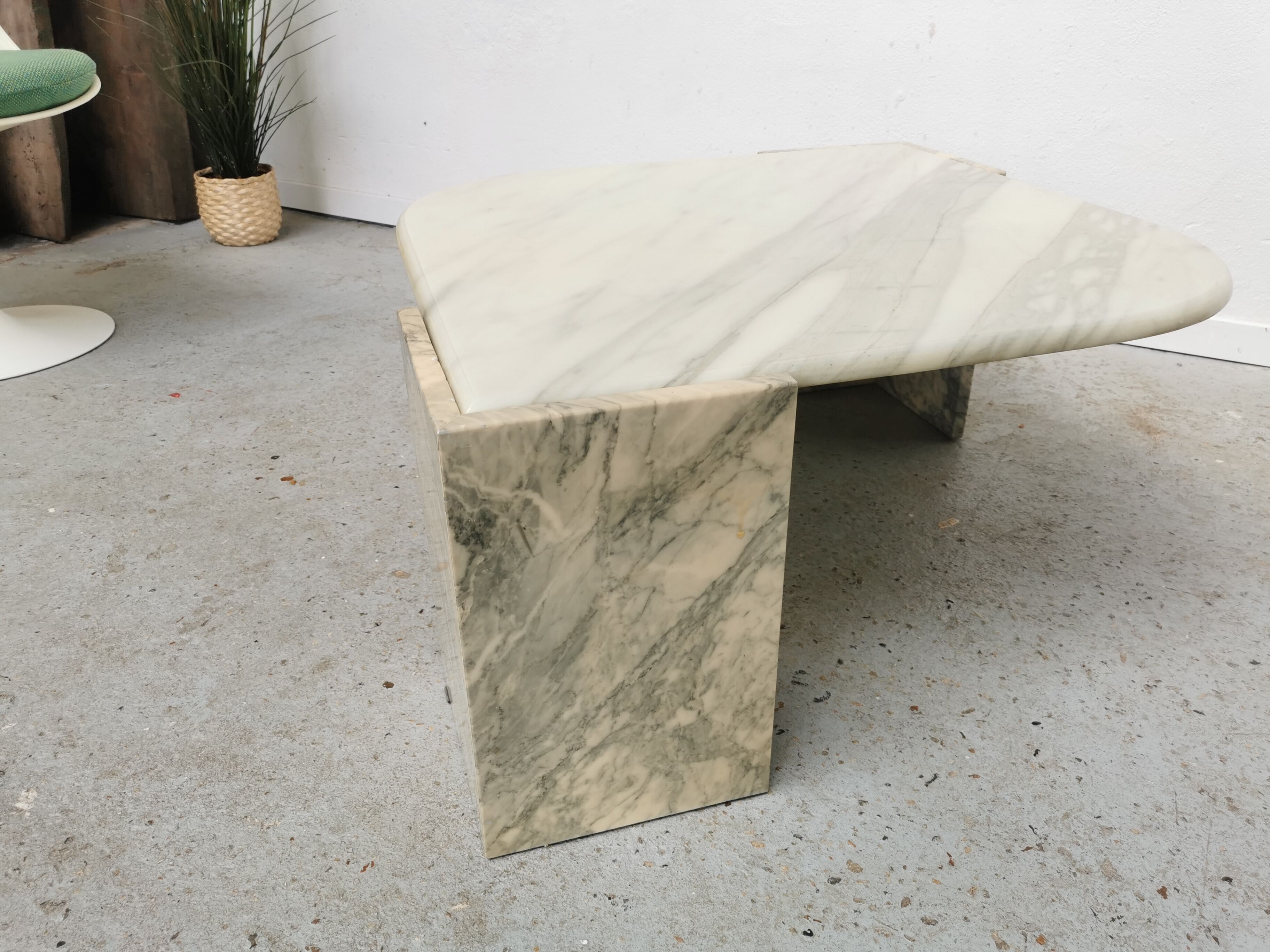 Table basse en marbre Roche Bobois