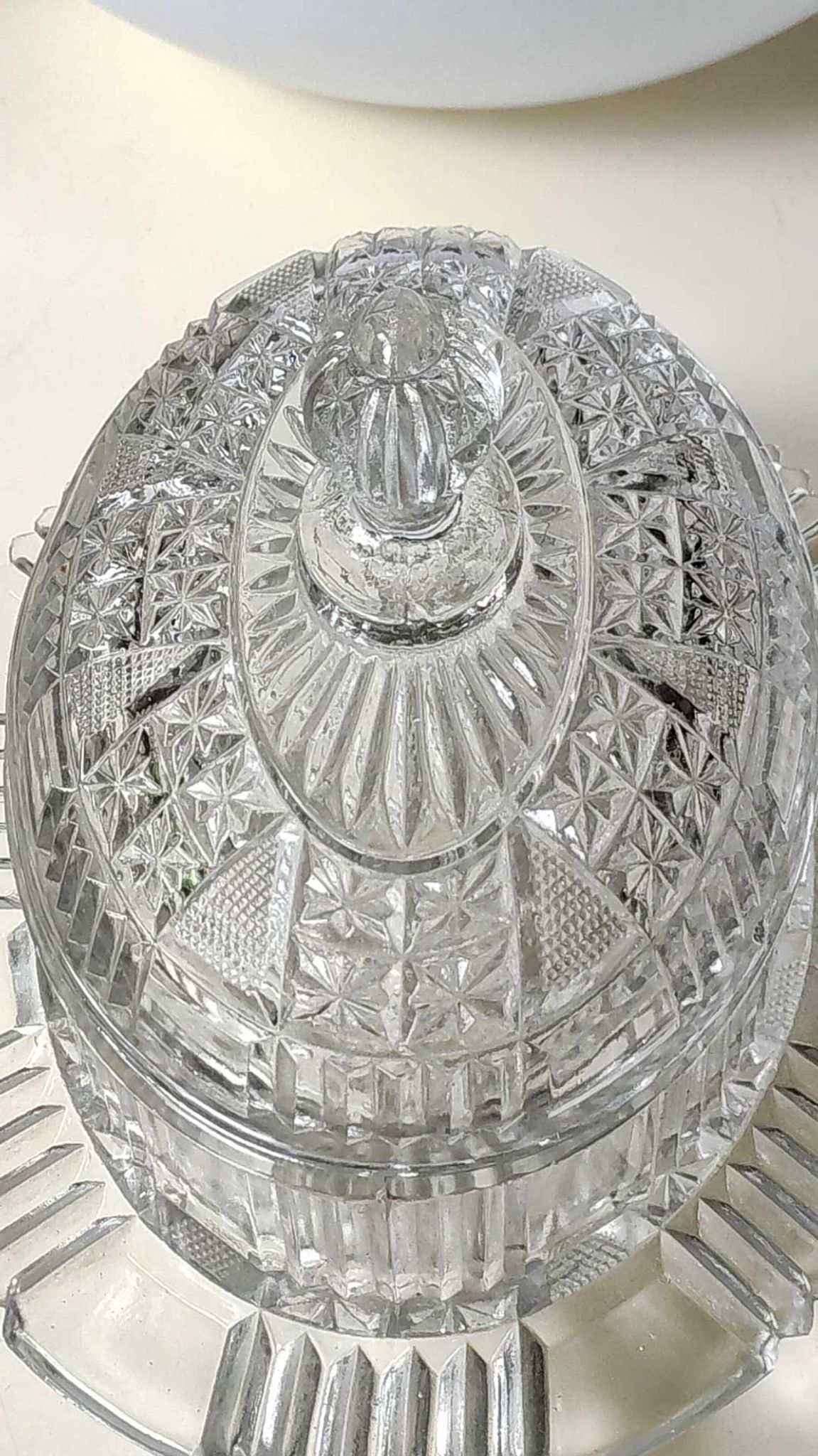 Old Art Deco butter dish, molded glass, Portieux style Star motifs, braces, diamonds