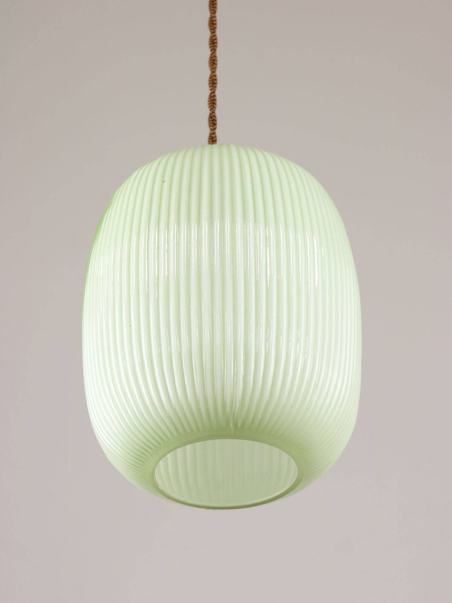 Lampe à suspension mid-century en laiton et verre, italie