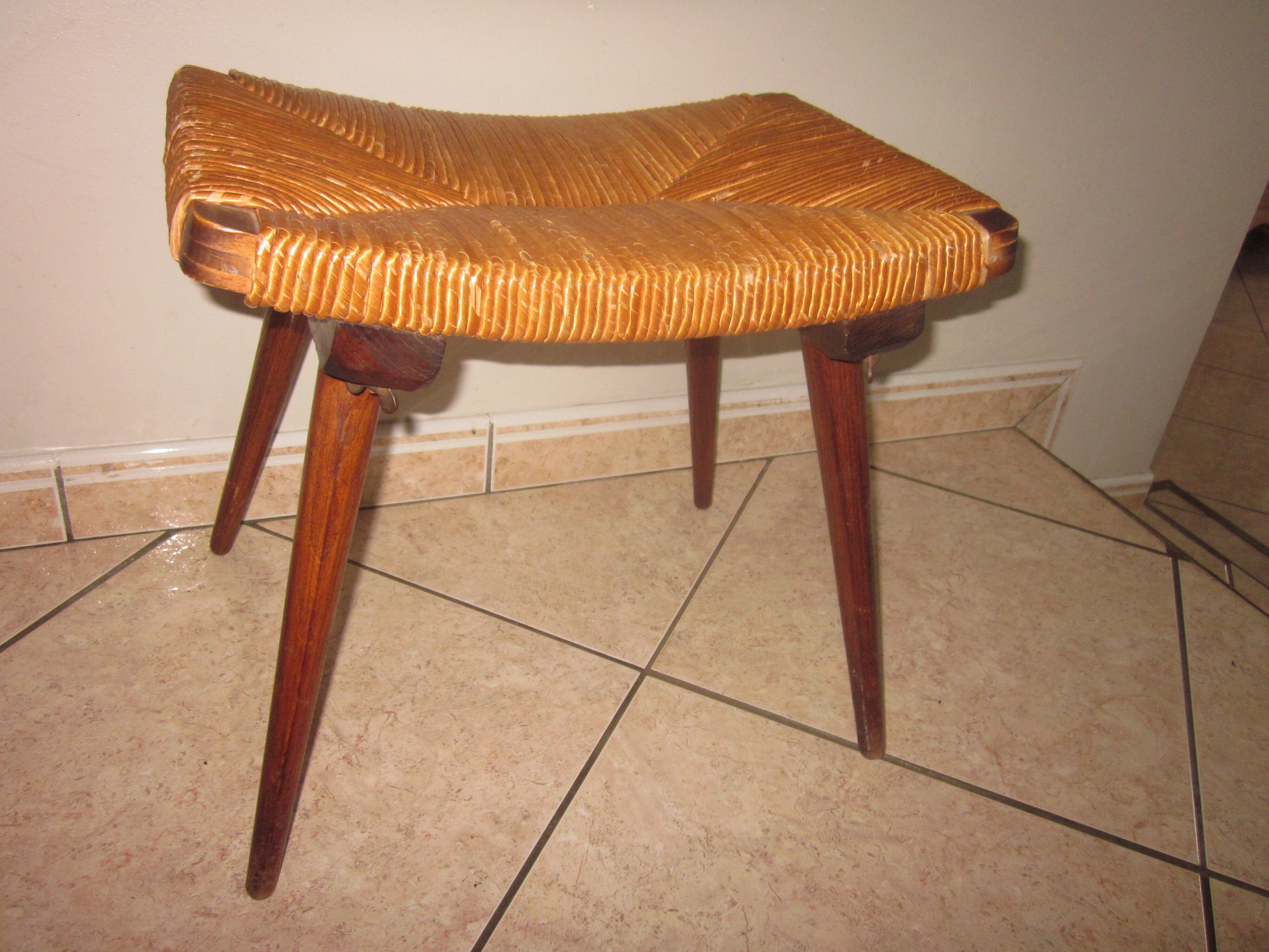 Tabouret vintage paille 1960