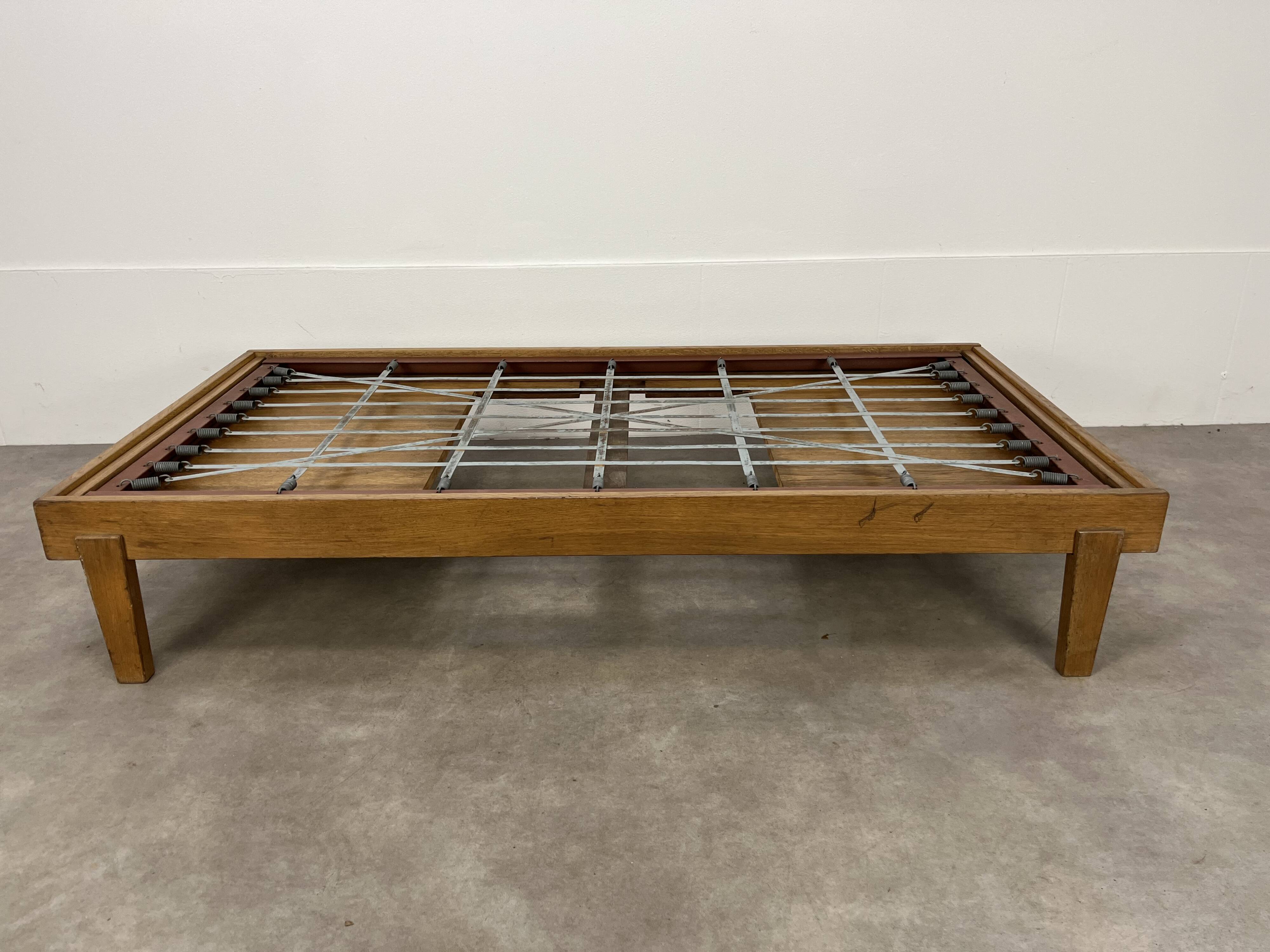 Vintage 1950s daybed sofa
