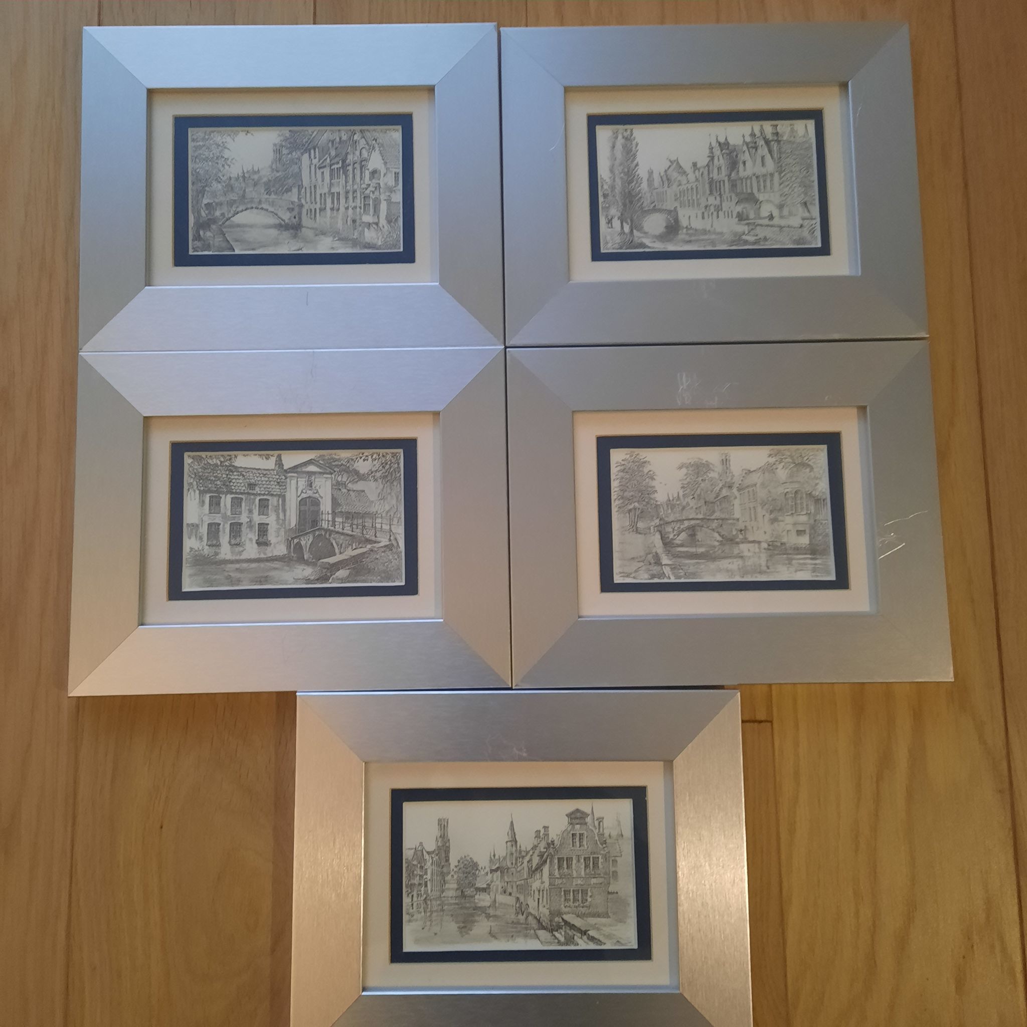 5 lithographies de Bruges, encadrées