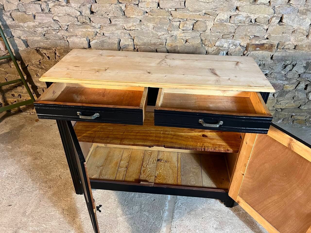 Black sideboard 2 doors