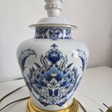 Porcelain lamp base