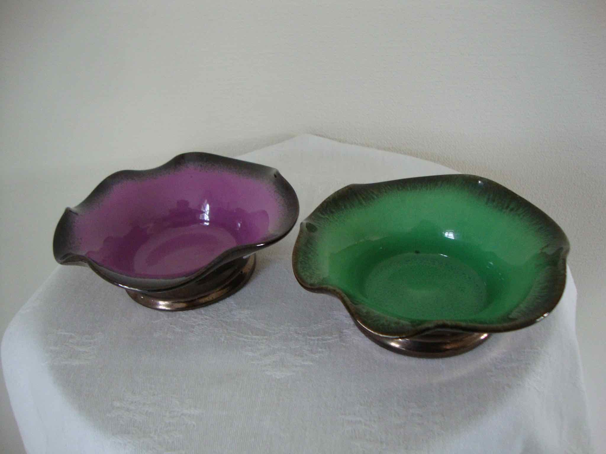 2 old ceramic cups
