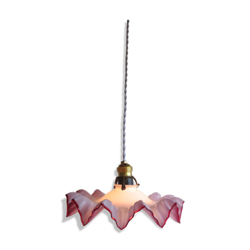 Suspension, lampshade in pink lavender glass.