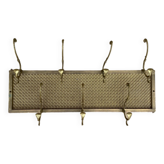 Gold metal wire mesh wall coat rack