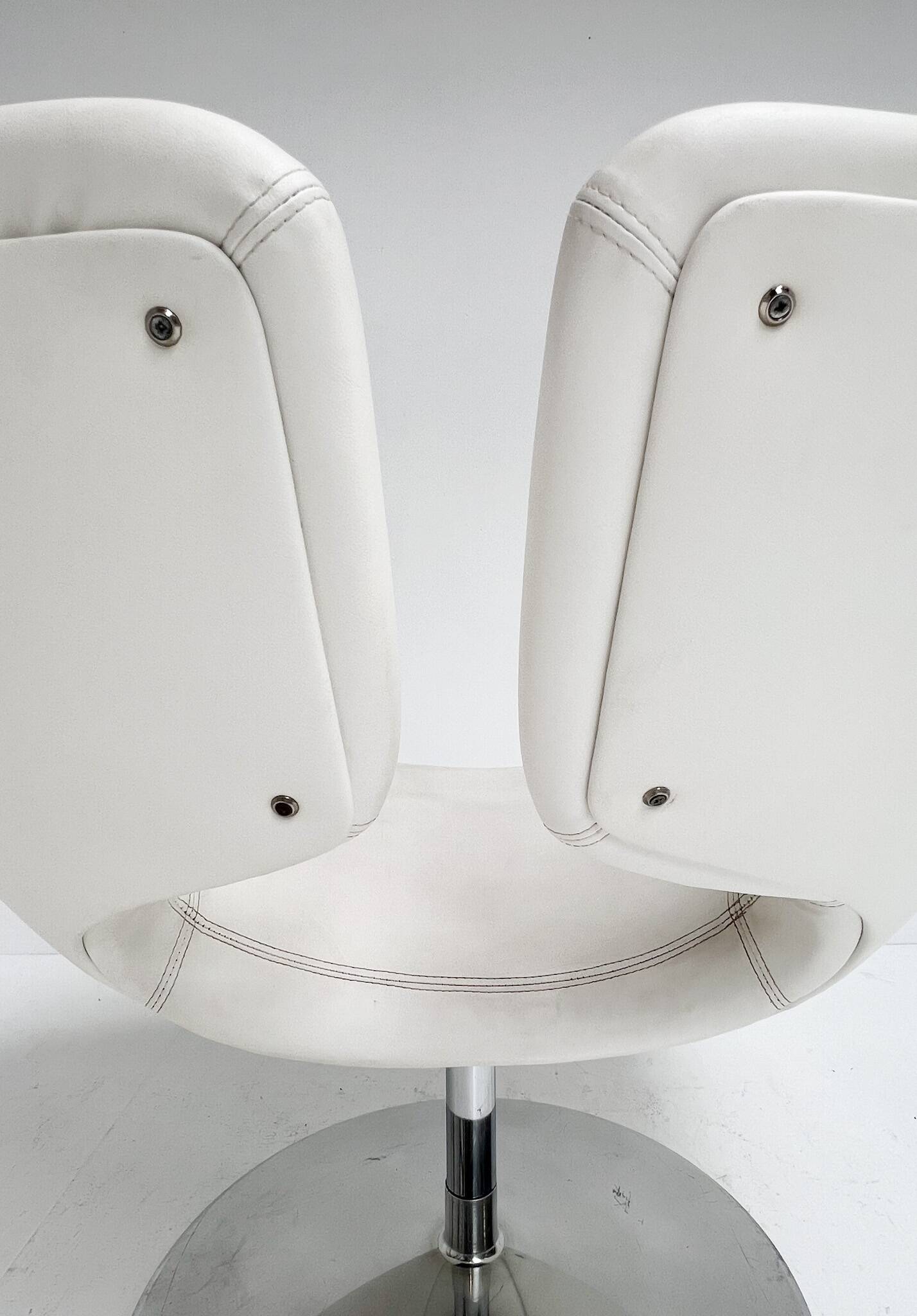 Leather Apollo chair by Patrick Norguet for Artifort, after 2000