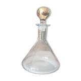 Decanter to decant