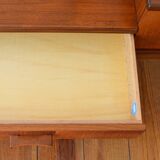 Scandinavian dressing table